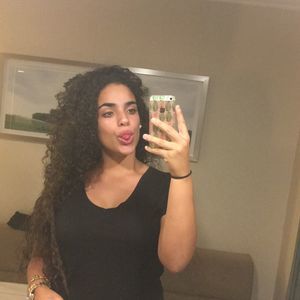 Meet your Posher, Jillian